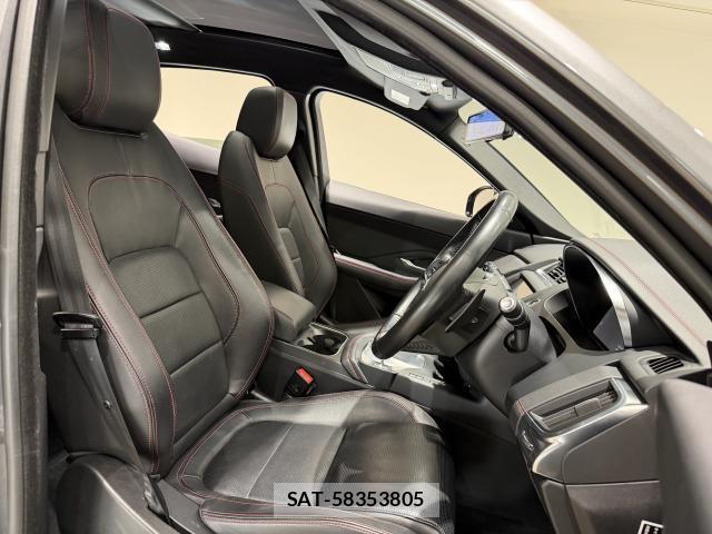 Jaguar E-PACE 2021-02 8812742-4