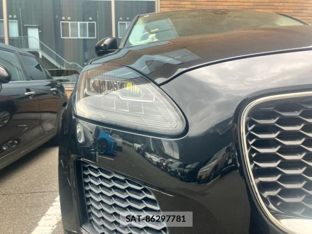 Jaguar E-PACE 2018-05 8813326-5