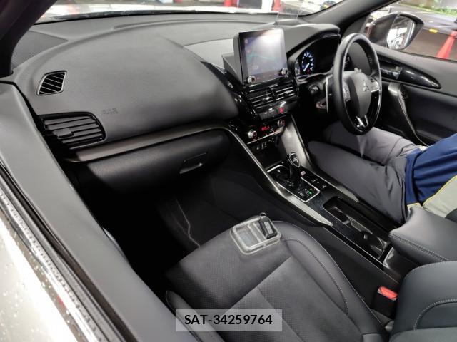 Mitsubishi ECLIPSE CROSS 2024-07 8816926-2