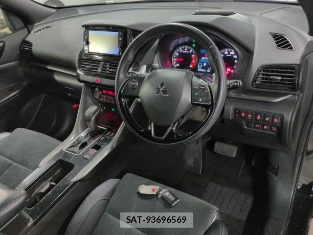 Mitsubishi ECLIPSE CROSS 2023-09 8816606-2