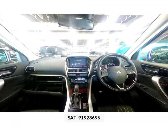 Mitsubishi ECLIPSE CROSS 2018-03 8817314-4