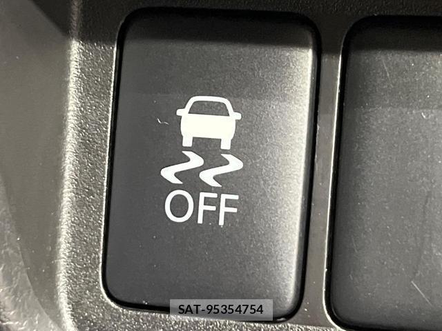 Mitsubishi EK SPACE 2014-02 8815957-5