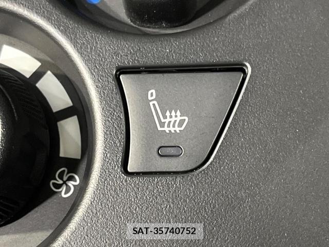 Mitsubishi EK SPACE 2025-01 8812761-4