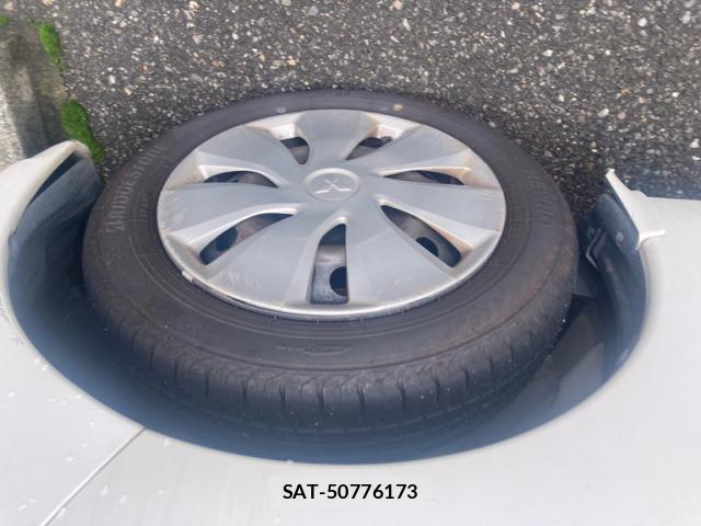 Mitsubishi EK SPORT 2017-06 8812212-12
