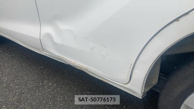 Mitsubishi EK SPORT 2017-06 8812212-14