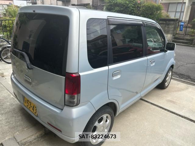 Mitsubishi EK WAGON 2003-09 8813447-2
