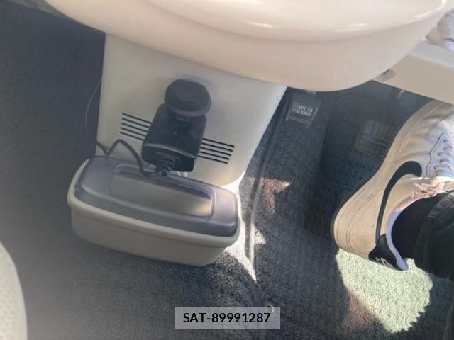 Mitsubishi EK WAGON 2007-07 8813918-18