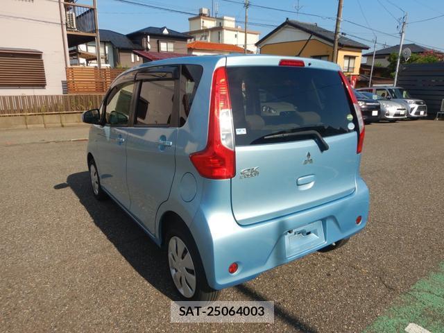 Mitsubishi EK WAGON 2016-12 8814310-5