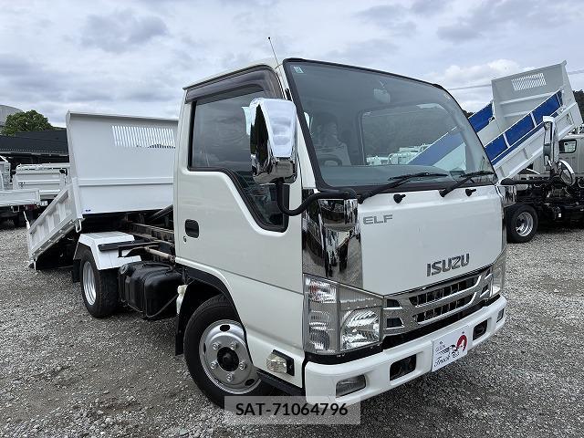 Isuzu ELF TRUCK 2017-09 8812906-1