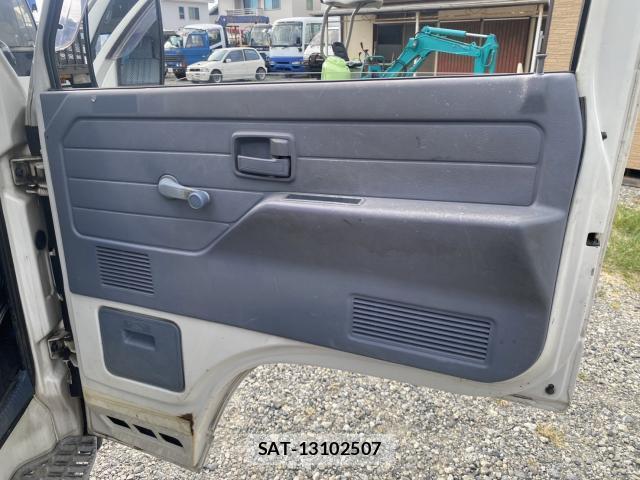 Isuzu ELF TRUCK 1991-09 8813837-17