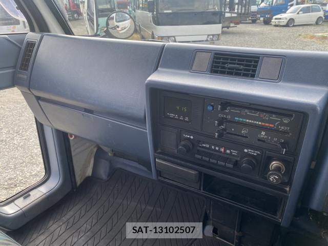 Isuzu ELF TRUCK 1991-09 8813837-18