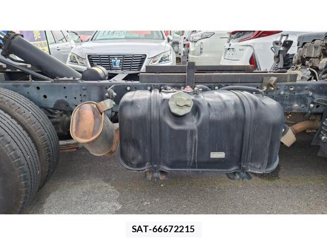 Isuzu ELF TRUCK 2014-09 8814210-11