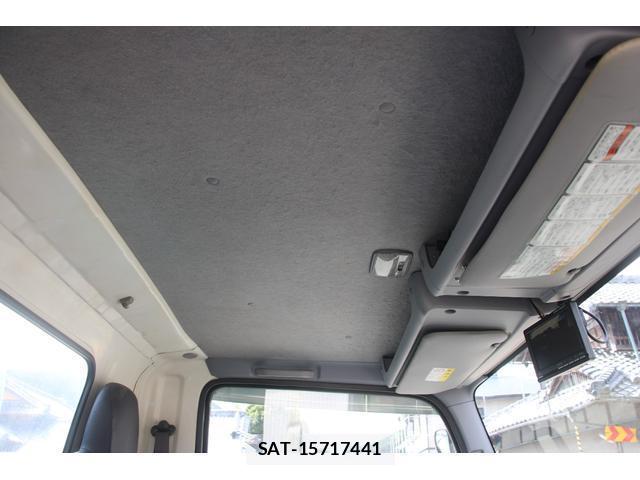 Isuzu ELF TRUCK 2012-02 8814358-15