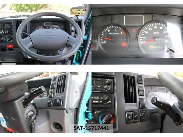 Isuzu ELF TRUCK 2012-02 8814358-3