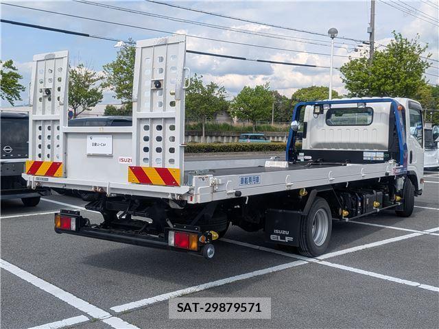 Isuzu ELF TRUCK 2023-06 8815196-1