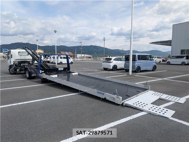 Isuzu ELF TRUCK 2023-06 8815196-15