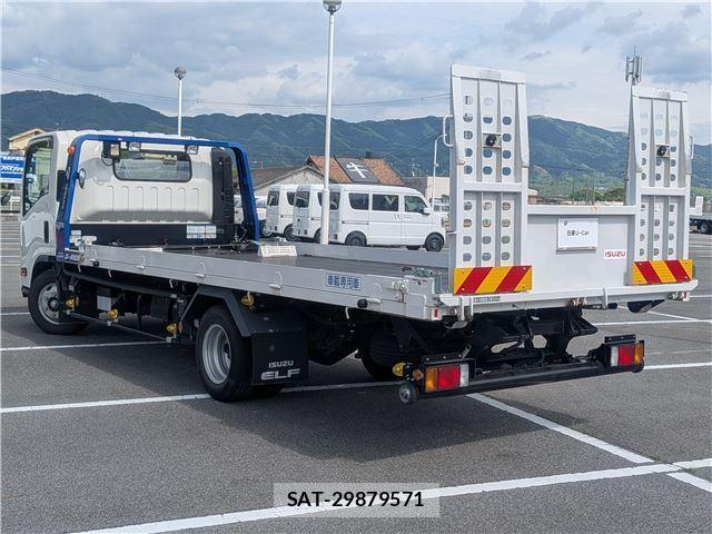 Isuzu ELF TRUCK 2023-06 8815196-16