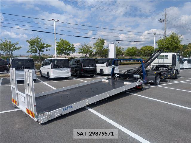 Isuzu ELF TRUCK 2023-06 8815196-2