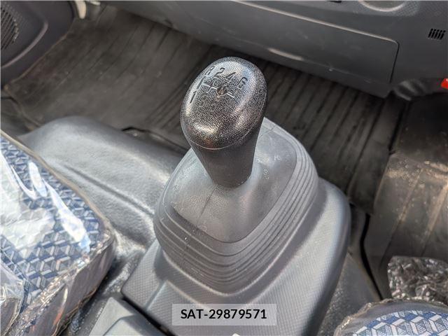 Isuzu ELF TRUCK 2023-06 8815196-9