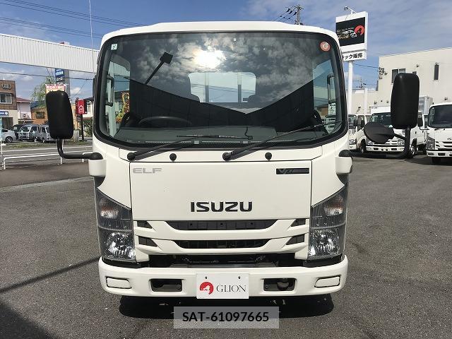 Isuzu ELF TRUCK 2019-07 8815278-1