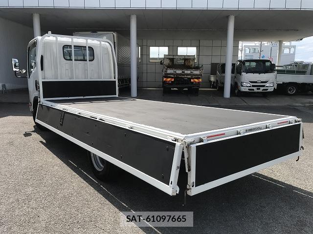 Isuzu ELF TRUCK 2019-07 8815278-7