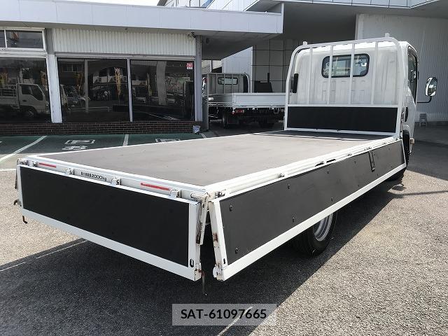 Isuzu ELF TRUCK 2019-07 8815278-9