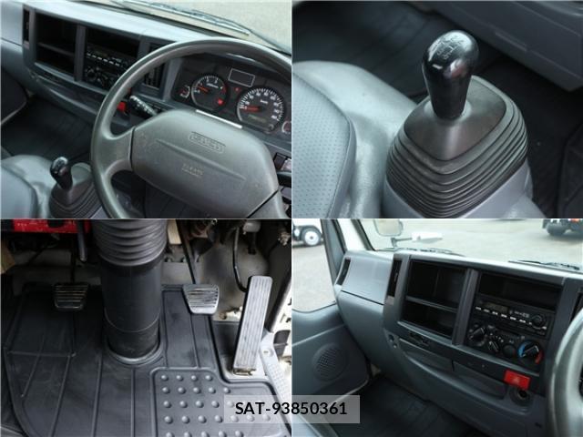Isuzu ELF TRUCK 2014-01 8815658-8