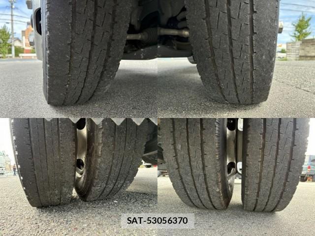 Isuzu ELF TRUCK 2016-07 8817448-13
