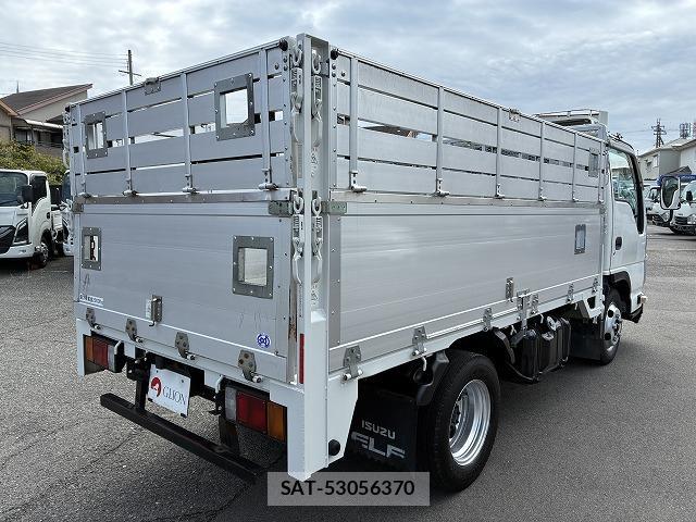 Isuzu ELF TRUCK 2016-07 8817448-7