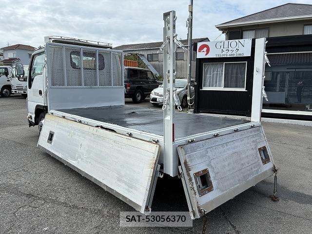 Isuzu ELF TRUCK 2016-07 8817448-8
