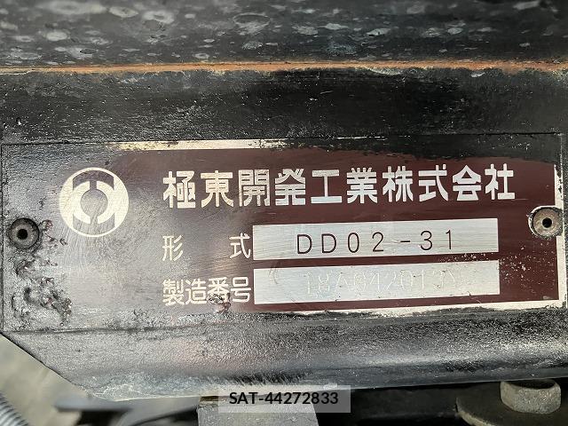 Isuzu ELF TRUCK 2018-07 8817451-15
