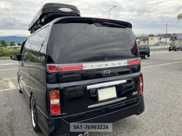 Nissan ELGRAND 2006-01 8812728-2