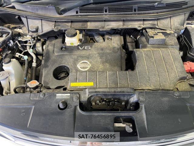 Nissan ELGRAND 2014-07 8812763-17