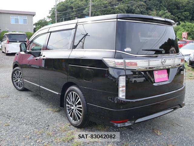 Nissan ELGRAND 2014-07 8812977-3