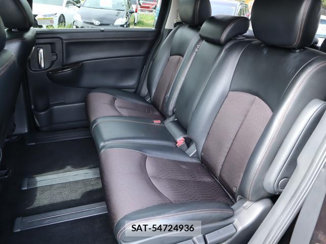 Nissan ELGRAND 2015-12 8812978-15