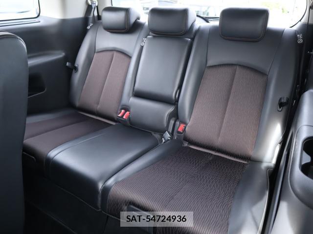 Nissan ELGRAND 2015-12 8812978-16