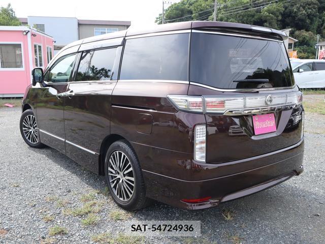 Nissan ELGRAND 2015-12 8812978-3
