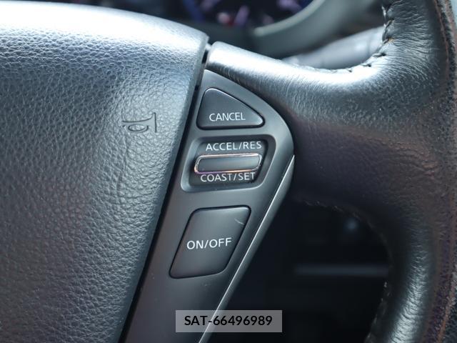 Nissan ELGRAND 2015-10 8812979-15