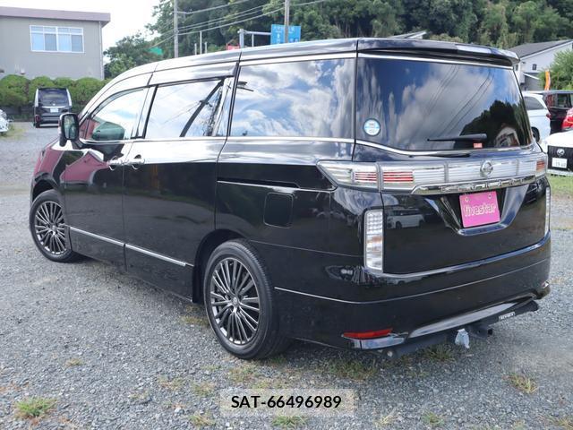 Nissan ELGRAND 2015-10 8812979-3