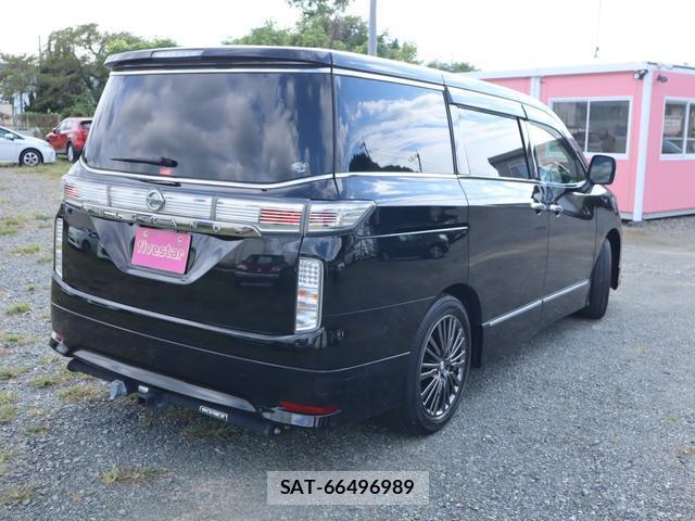 Nissan ELGRAND 2015-10 8812979-4