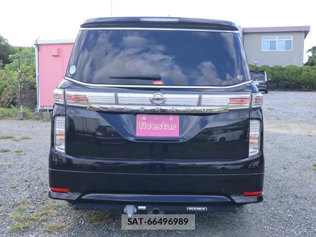 Nissan ELGRAND 2015-10 8812979-6