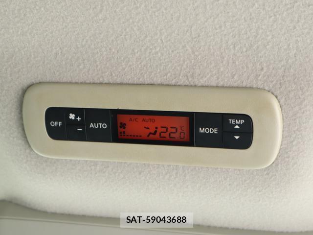 Nissan ELGRAND 2014-03 8812980-15