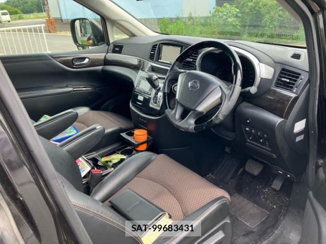 Nissan ELGRAND 2011-09 8813279-11