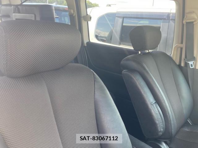 Nissan ELGRAND 2006-02 8813399-7
