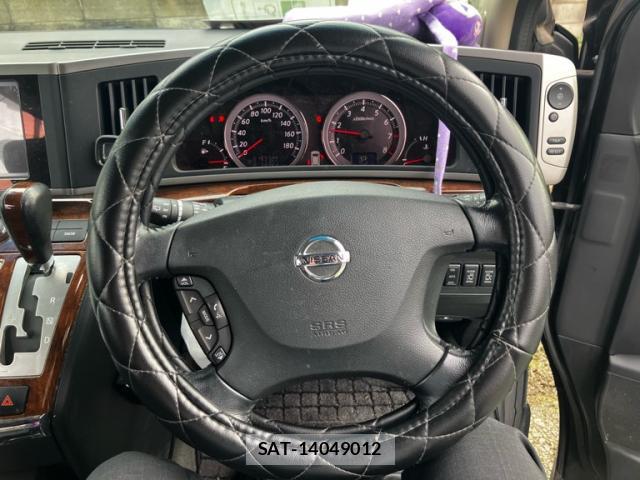 Nissan ELGRAND 2008-10 8814178-10