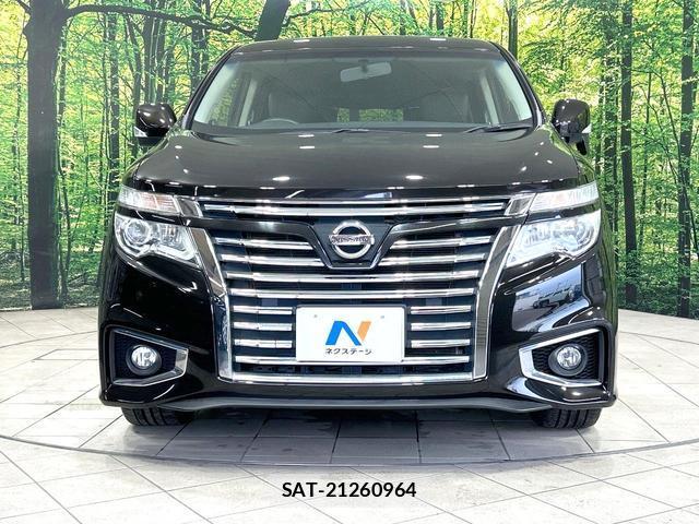 Nissan ELGRAND 2016-03 8814292-14