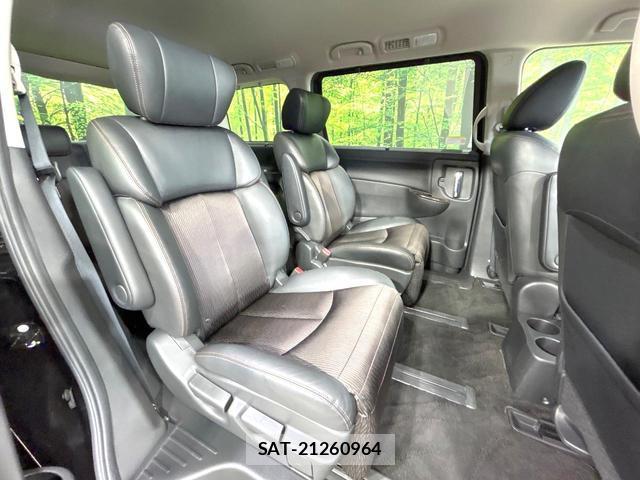 Nissan ELGRAND 2016-03 8814292-8