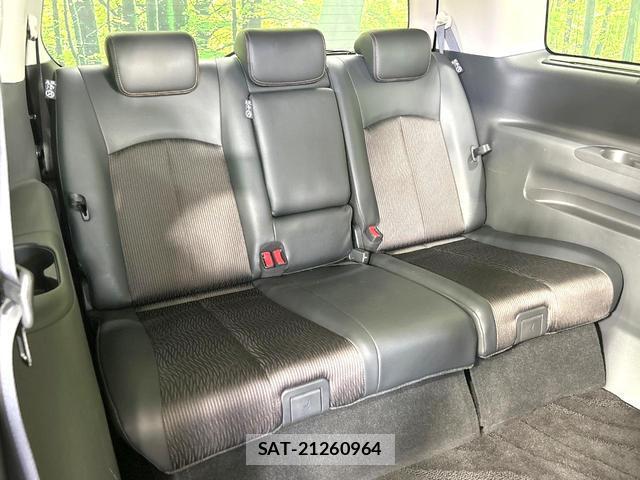 Nissan ELGRAND 2016-03 8814292-9