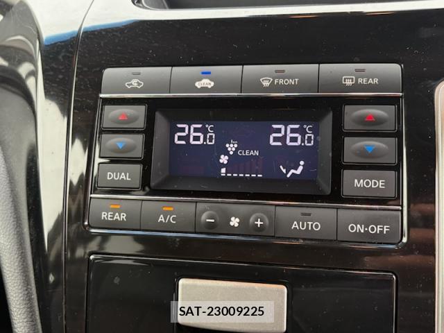 Nissan ELGRAND 2019-09 8814481-18