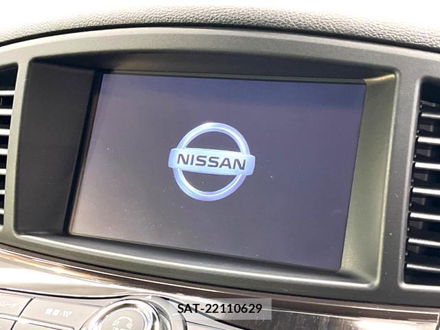 Nissan ELGRAND 2019-09 8815077-2